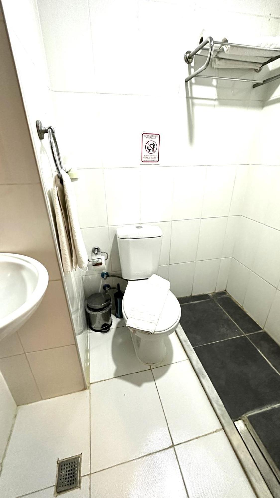 Atesde Dustu Salvara Hotel อิสตันบูล ภายนอก รูปภาพ